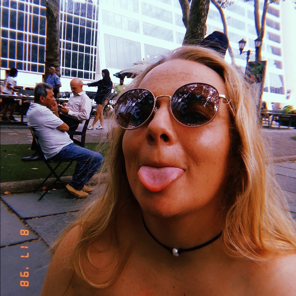 Meet your Posher, Alex